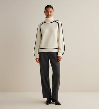 Women's Turtleneck Sweater with Contrast Trim